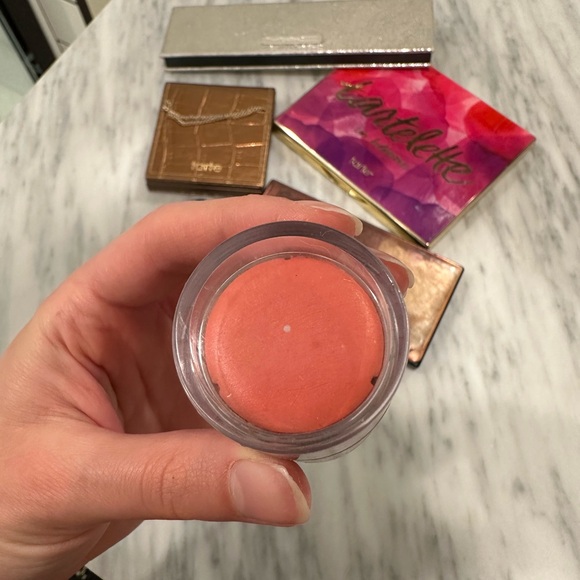 Everyday Makeup Lot - Picture 2 of 16